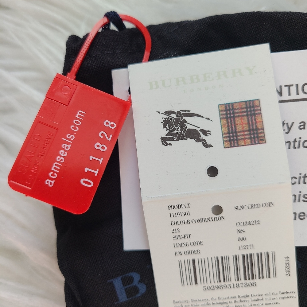 Burberry wallet